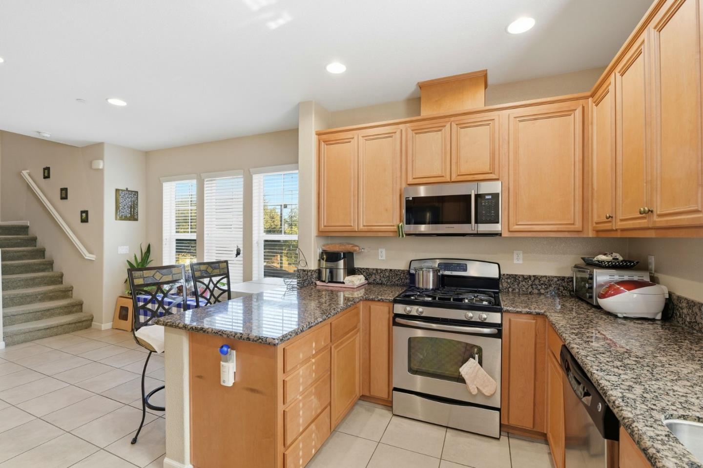 Photo #11: ML82026891 Listing: Photo #11