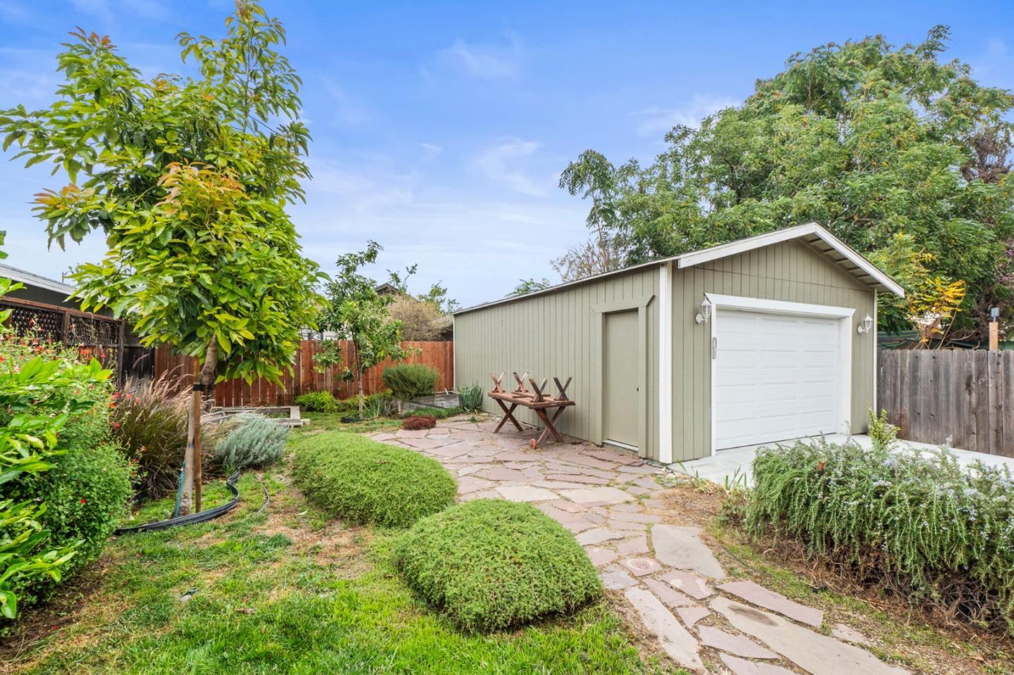 Detail Gallery Image 35 of 41 For 816 N 13th St, San Jose,  CA 95112 - – Beds | – Baths