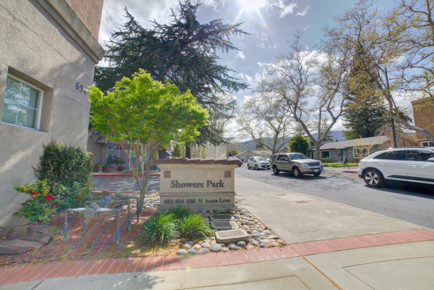 Detail Gallery Image 10 of 19 For 652-656 N Santa Cruz Ave, Los Gatos,  CA 95030 - – Beds | – Baths