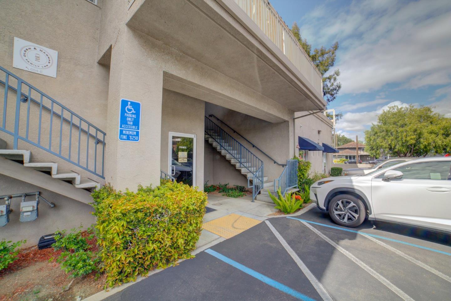 Detail Gallery Image 12 of 19 For 652-656 N Santa Cruz Ave, Los Gatos,  CA 95030 - – Beds | – Baths