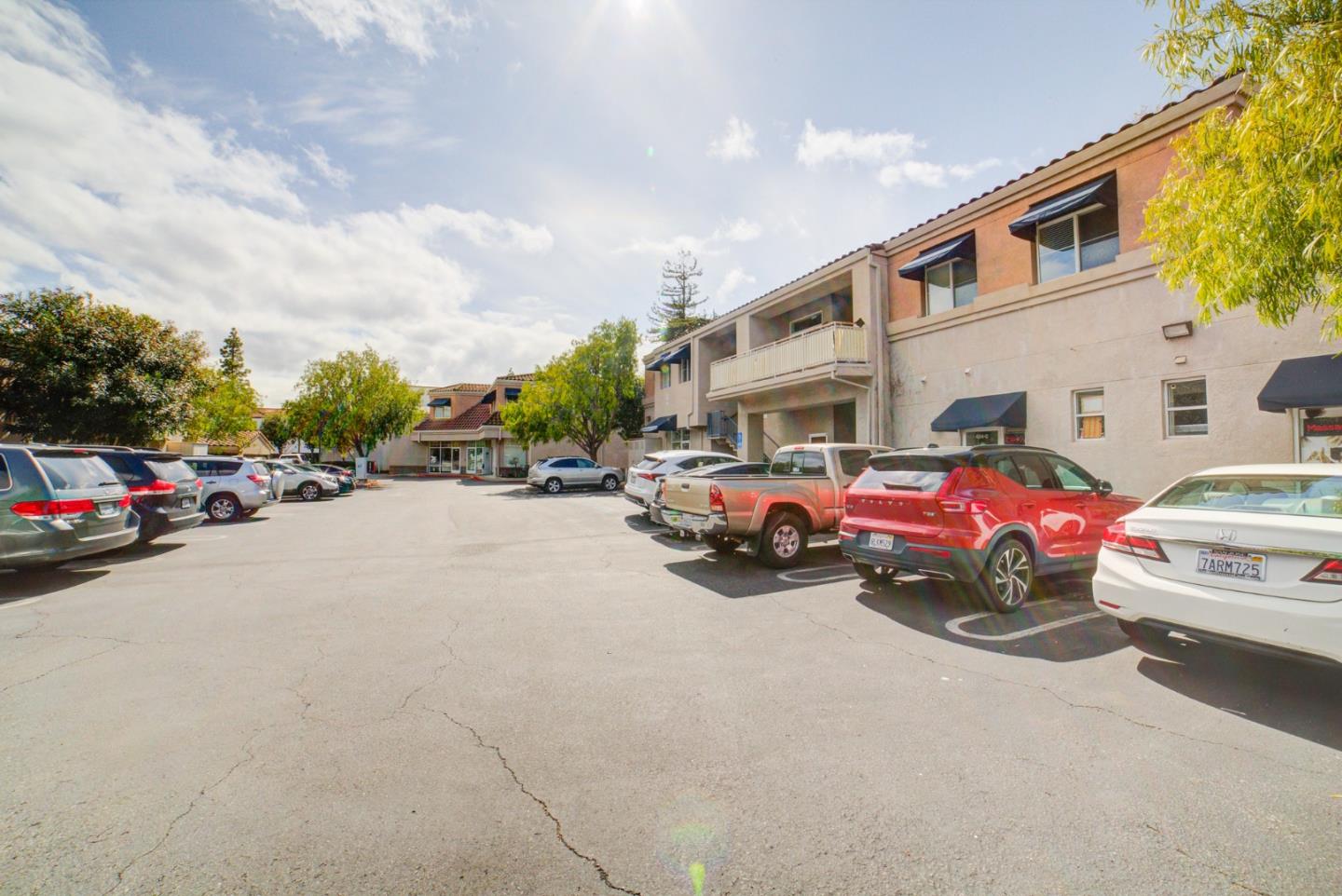 Detail Gallery Image 13 of 19 For 652-656 N Santa Cruz Ave, Los Gatos,  CA 95030 - – Beds | – Baths