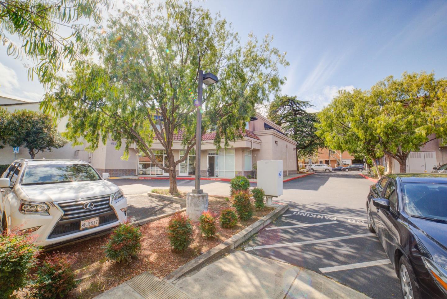 Detail Gallery Image 14 of 19 For 652-656 N Santa Cruz Ave, Los Gatos,  CA 95030 - – Beds | – Baths