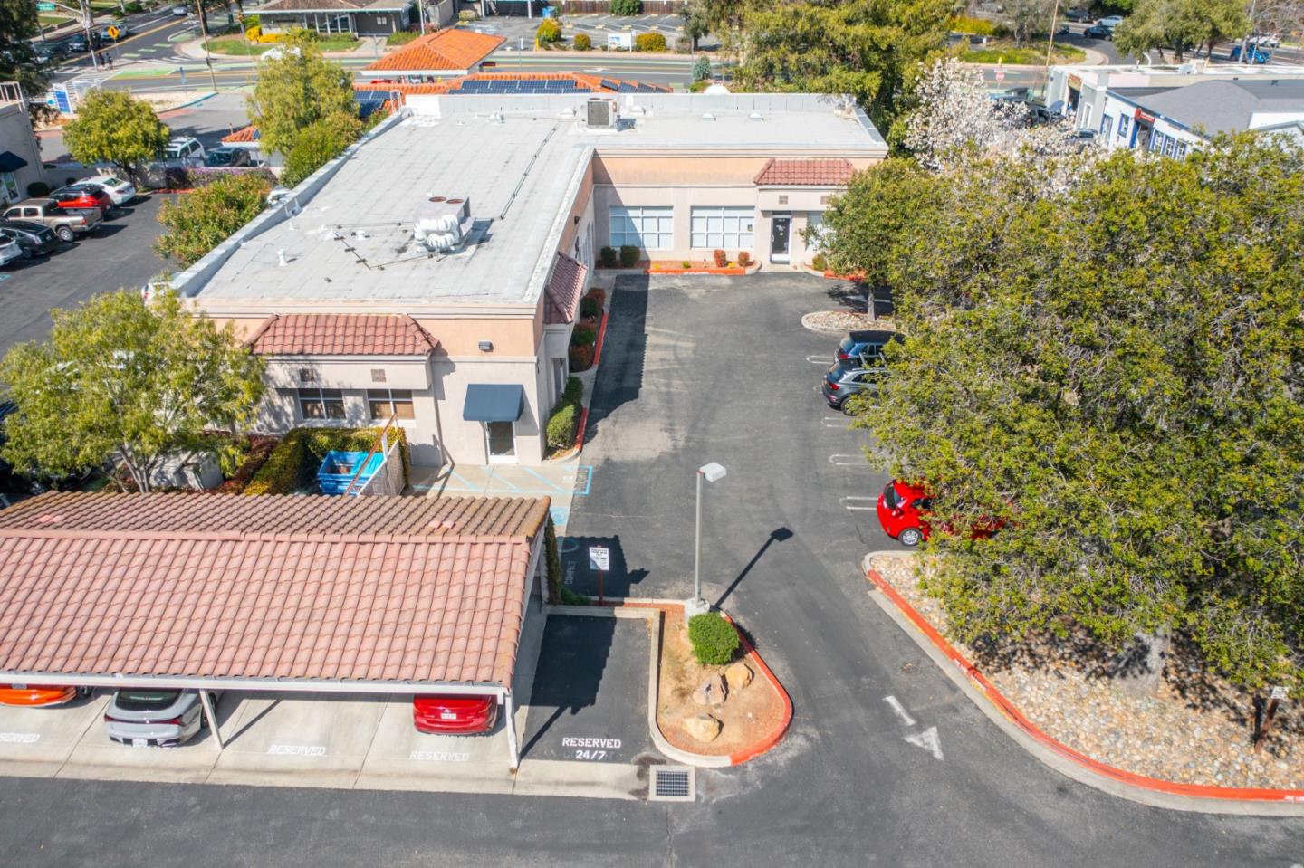 Detail Gallery Image 17 of 19 For 652-656 N Santa Cruz Ave, Los Gatos,  CA 95030 - – Beds | – Baths