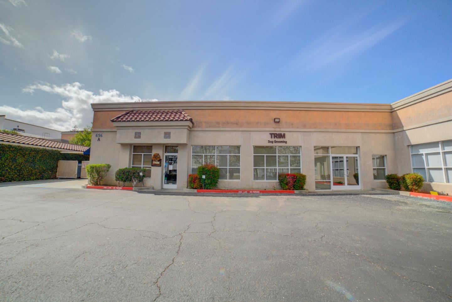 Detail Gallery Image 6 of 19 For 652-656 N Santa Cruz Ave, Los Gatos,  CA 95030 - – Beds | – Baths