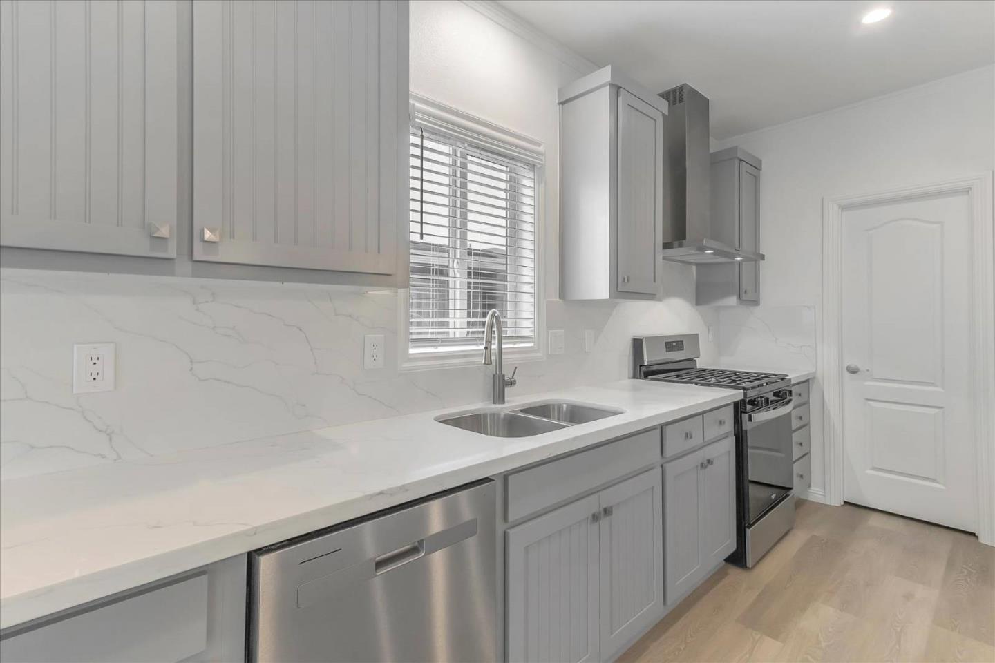 Detail Gallery Image 12 of 24 For 195 Blossom Hill Rd #276,  San Jose,  CA 95123 - 3 Beds | 2 Baths