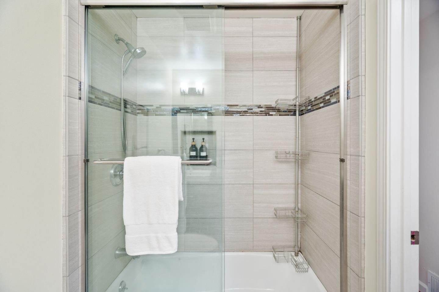 Detail Gallery Image 30 of 69 For 181 Manton Dr, San Jose,  CA 95123 - 4 Beds | 2 Baths