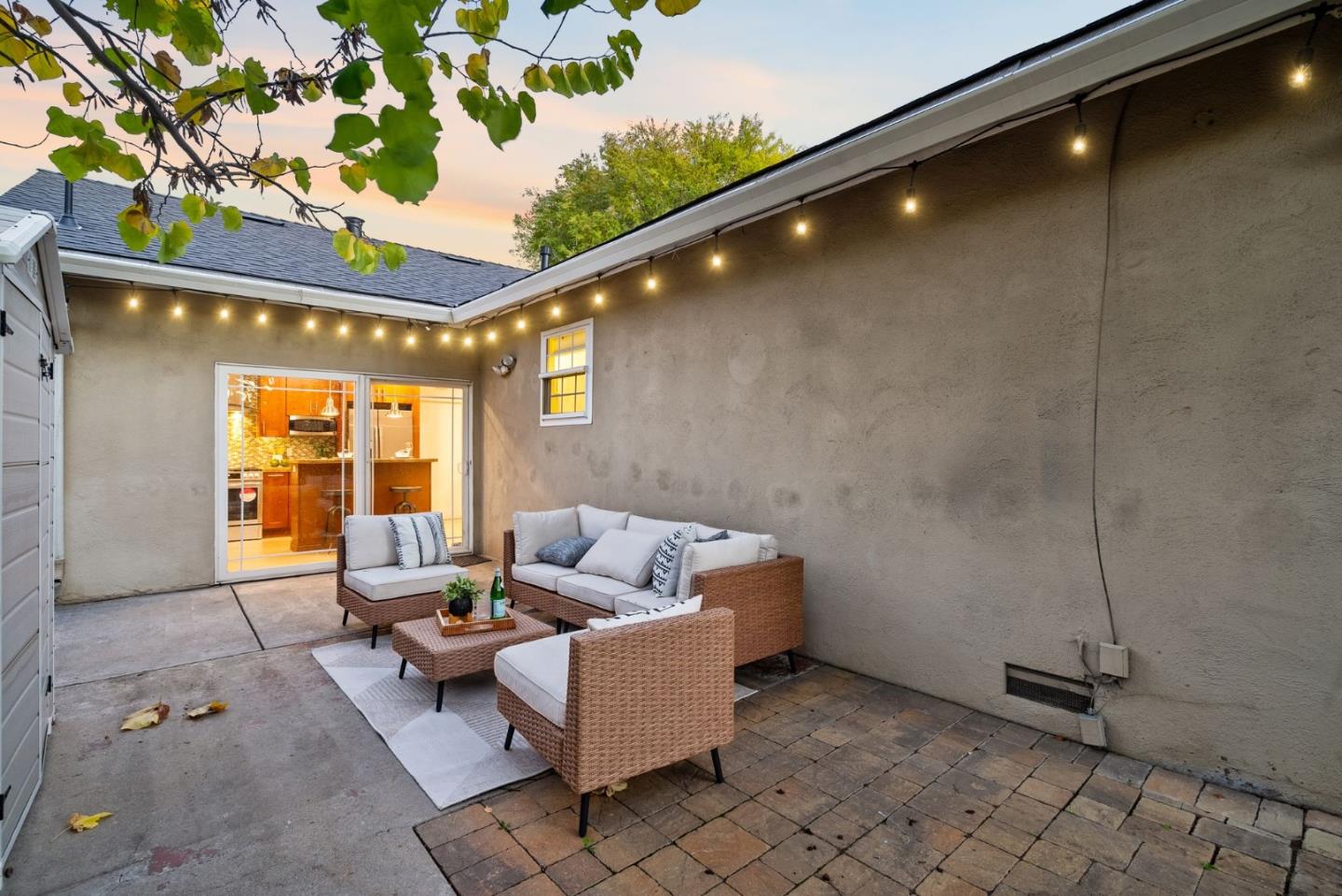 Detail Gallery Image 41 of 69 For 181 Manton Dr, San Jose,  CA 95123 - 4 Beds | 2 Baths