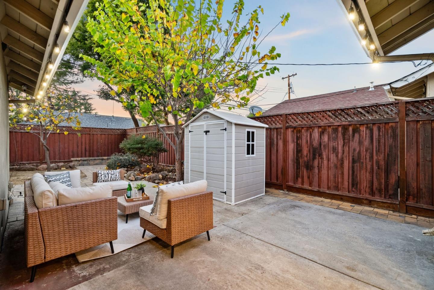 Detail Gallery Image 42 of 69 For 181 Manton Dr, San Jose,  CA 95123 - 4 Beds | 2 Baths