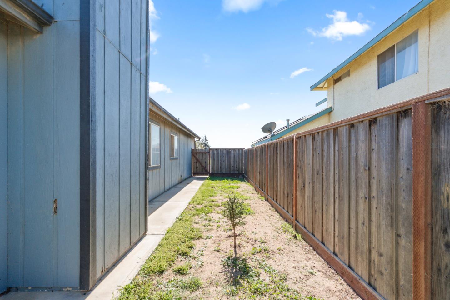 Detail Gallery Image 30 of 36 For 827 Terraza St, Soledad,  CA 93960 - 4 Beds | 2 Baths