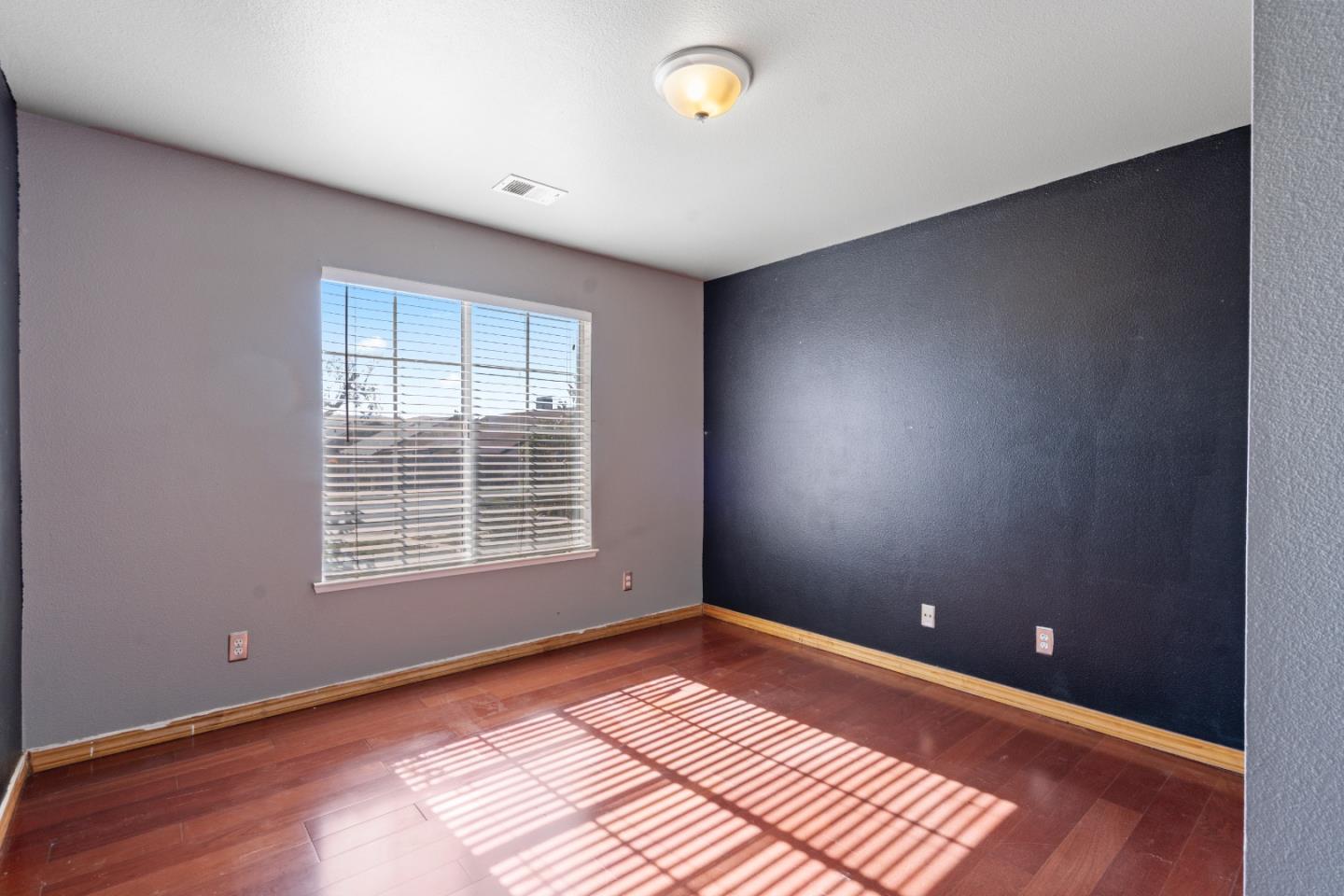 Detail Gallery Image 5 of 36 For 827 Terraza St, Soledad,  CA 93960 - 4 Beds | 2 Baths