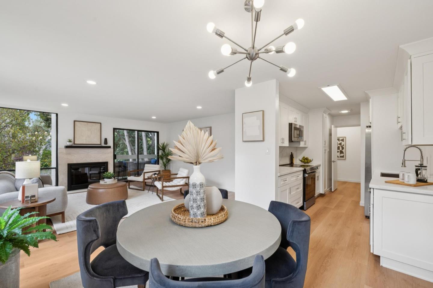 Detail Gallery Image 10 of 33 For 1081 Beach Park Blvd #206,  Foster City,  CA 94404 - 2 Beds | 2 Baths