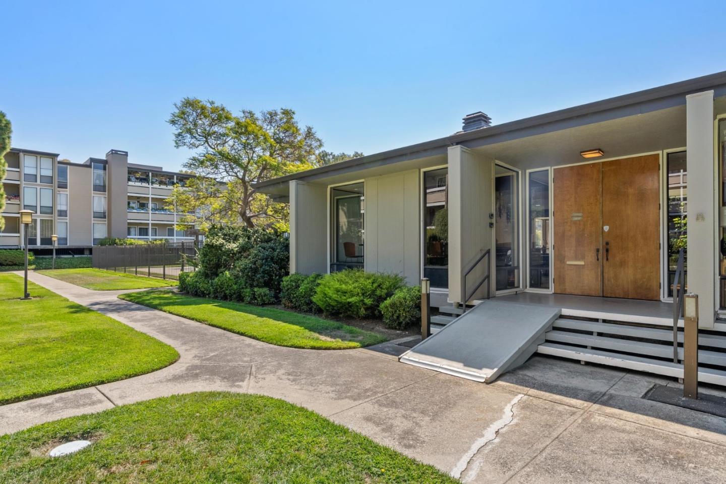 Detail Gallery Image 27 of 33 For 1081 Beach Park Blvd #206,  Foster City,  CA 94404 - 2 Beds | 2 Baths