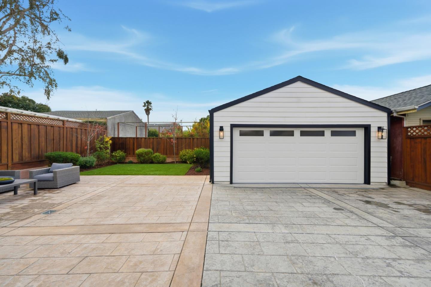 Detail Gallery Image 41 of 43 For 29 Bloomfield Rd, Burlingame,  CA 94010 - 4 Beds | 4 Baths