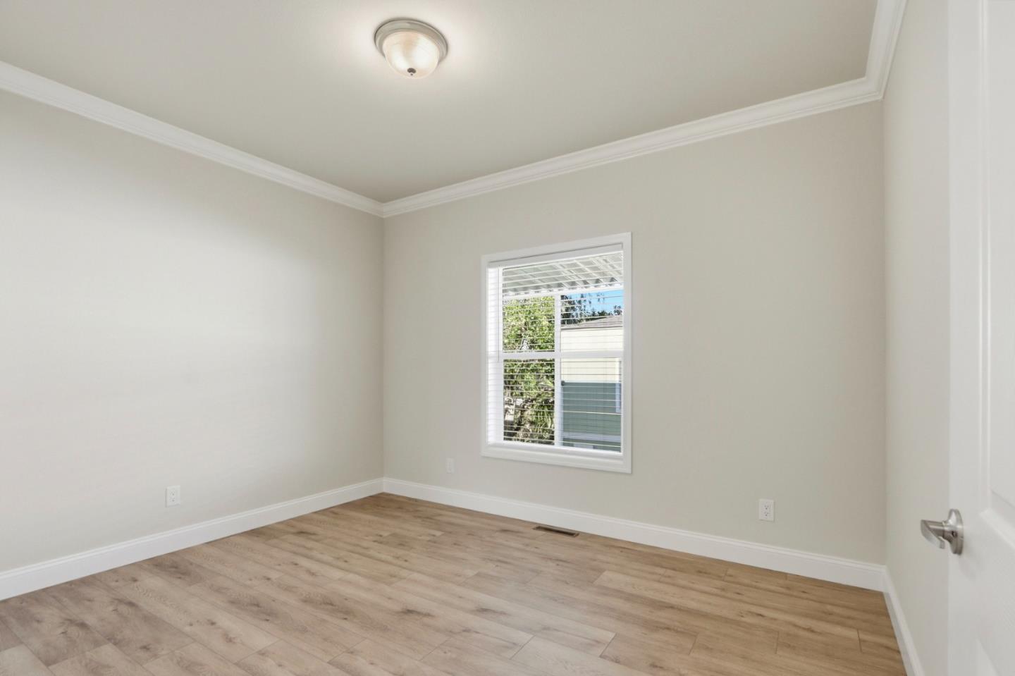 Detail Gallery Image 20 of 30 For 2629 Whispering Hills Cir #2629,  San Jose,  CA 95148 - 3 Beds | 3 Baths