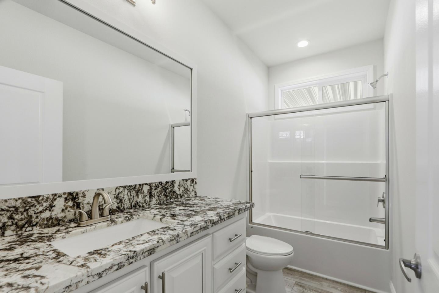 Detail Gallery Image 27 of 30 For 2629 Whispering Hills Cir #2629,  San Jose,  CA 95148 - 3 Beds | 3 Baths