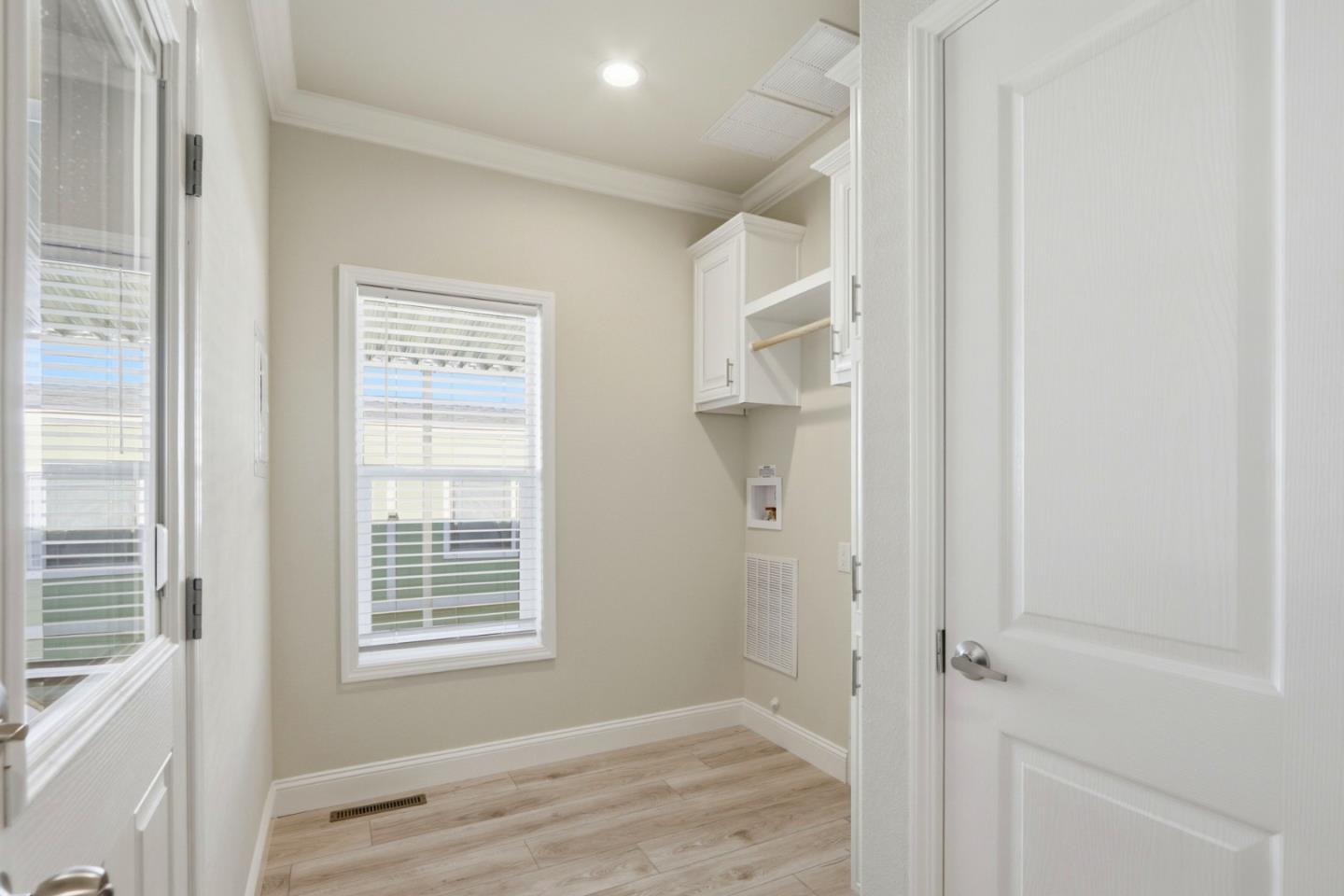 Detail Gallery Image 28 of 30 For 2629 Whispering Hills Cir #2629,  San Jose,  CA 95148 - 3 Beds | 3 Baths