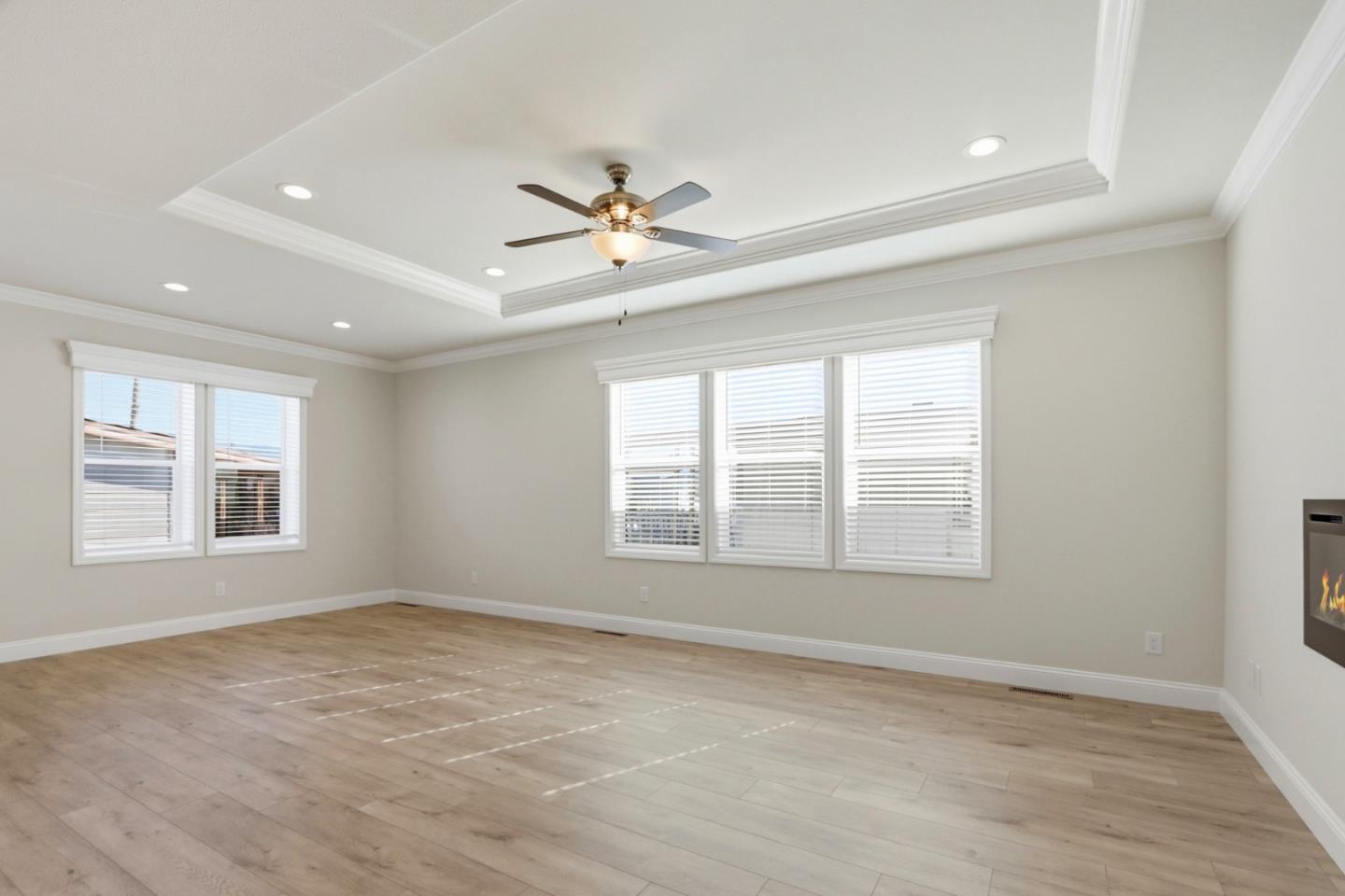 Detail Gallery Image 6 of 30 For 2629 Whispering Hills Cir #2629,  San Jose,  CA 95148 - 3 Beds | 3 Baths