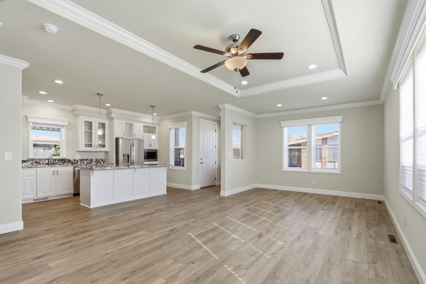 Detail Gallery Image 9 of 30 For 2629 Whispering Hills Cir #2629,  San Jose,  CA 95148 - 3 Beds | 3 Baths