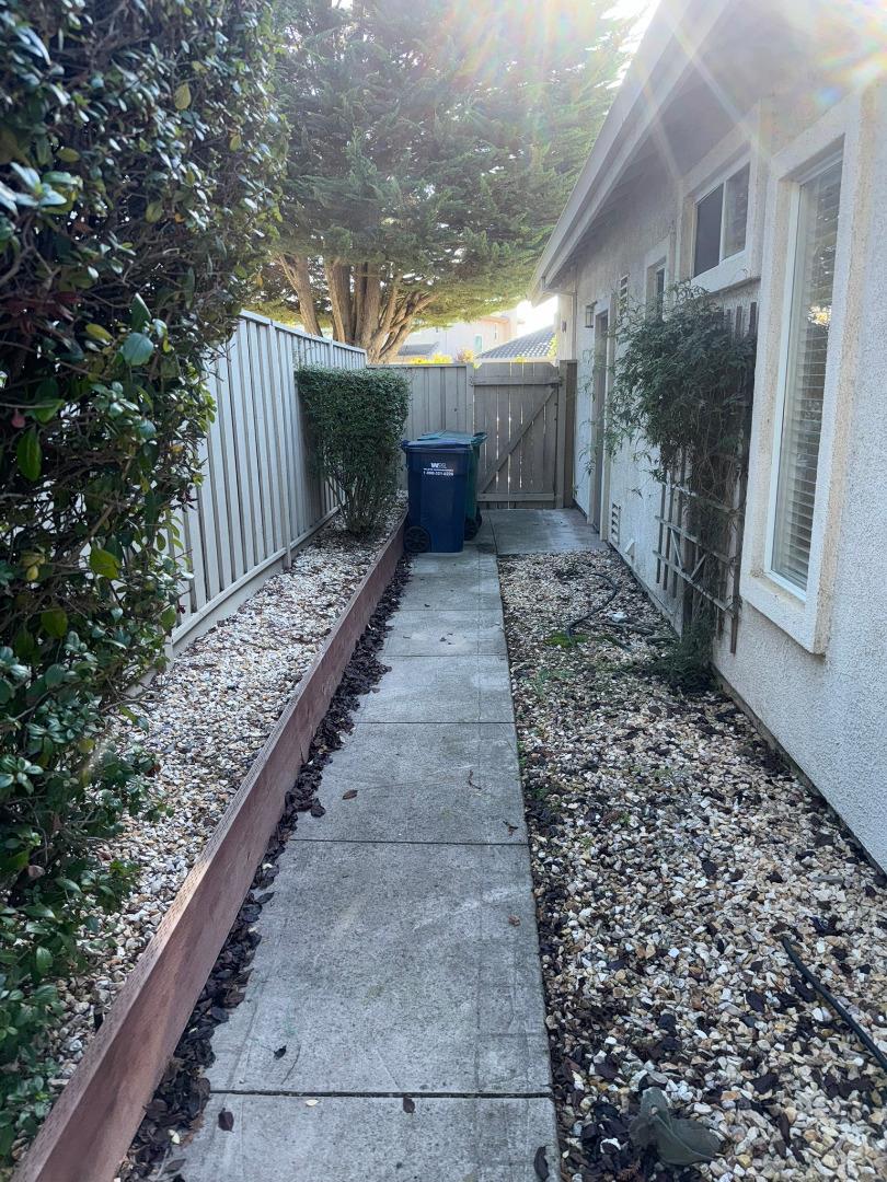 Detail Gallery Image 24 of 32 For 19371 Acclaim Dr, Salinas,  CA 93908 - 3 Beds | 2 Baths