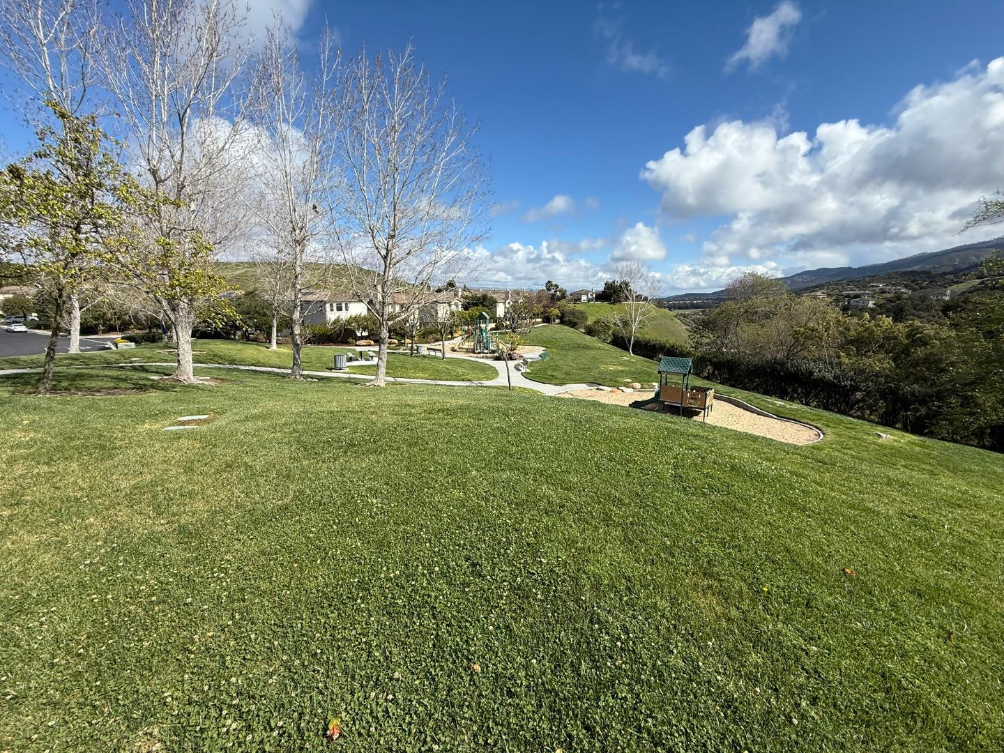 Detail Gallery Image 28 of 32 For 19371 Acclaim Dr, Salinas,  CA 93908 - 3 Beds | 2 Baths