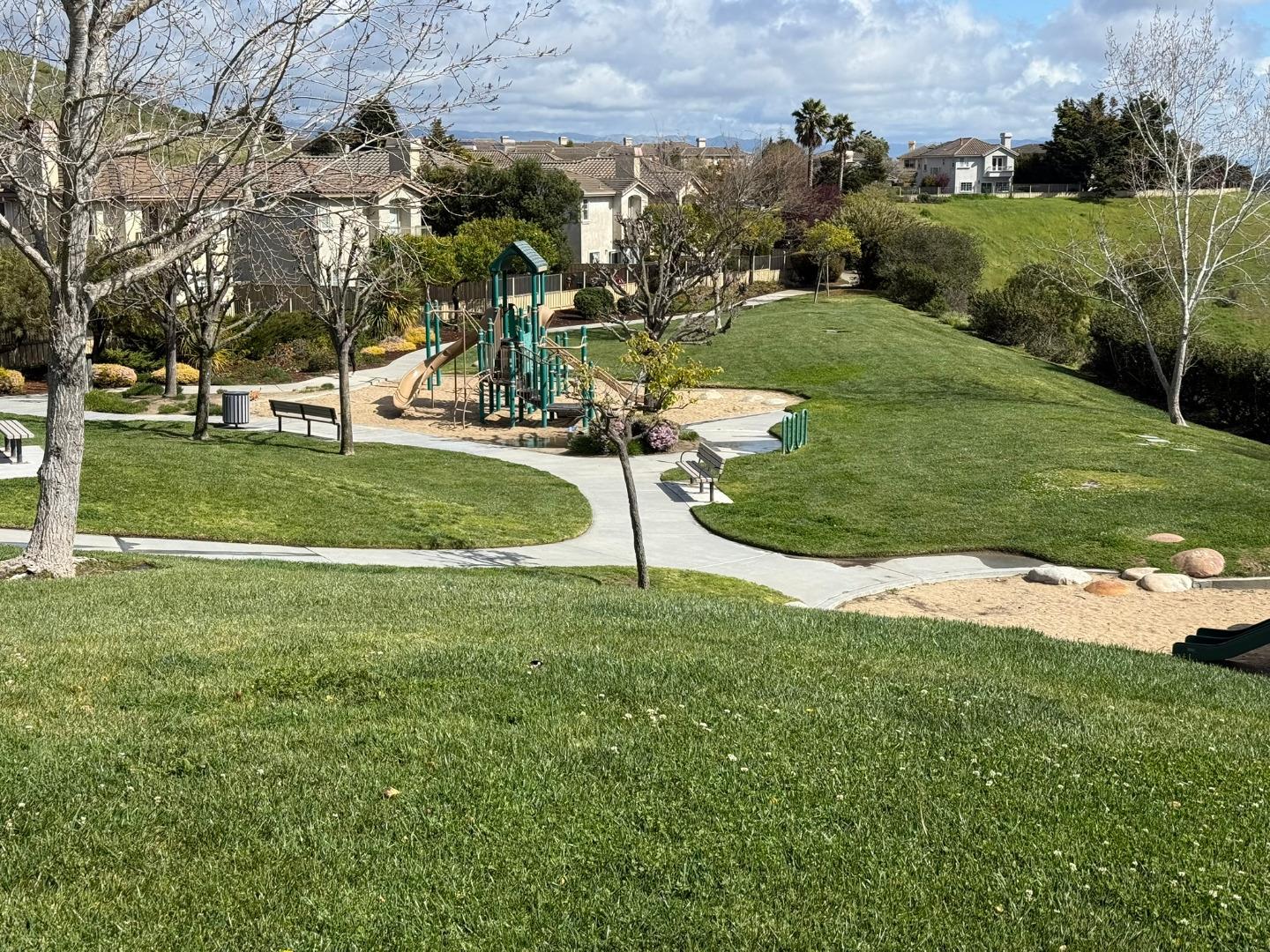 Detail Gallery Image 29 of 32 For 19371 Acclaim Dr, Salinas,  CA 93908 - 3 Beds | 2 Baths