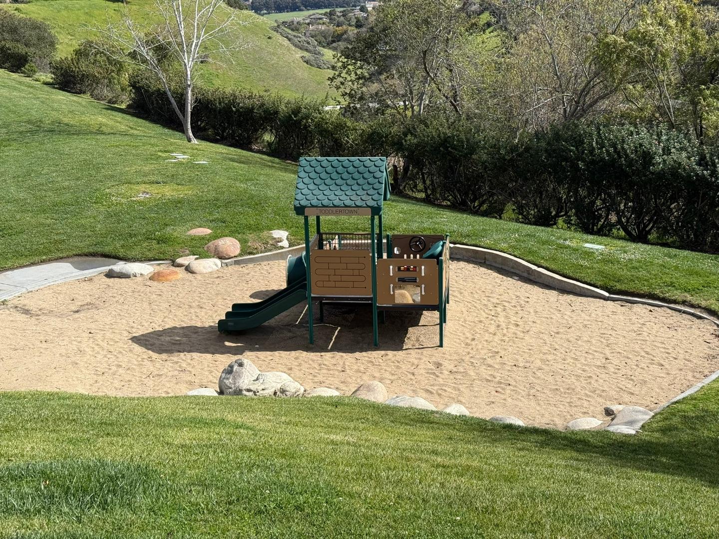 Detail Gallery Image 30 of 32 For 19371 Acclaim Dr, Salinas,  CA 93908 - 3 Beds | 2 Baths