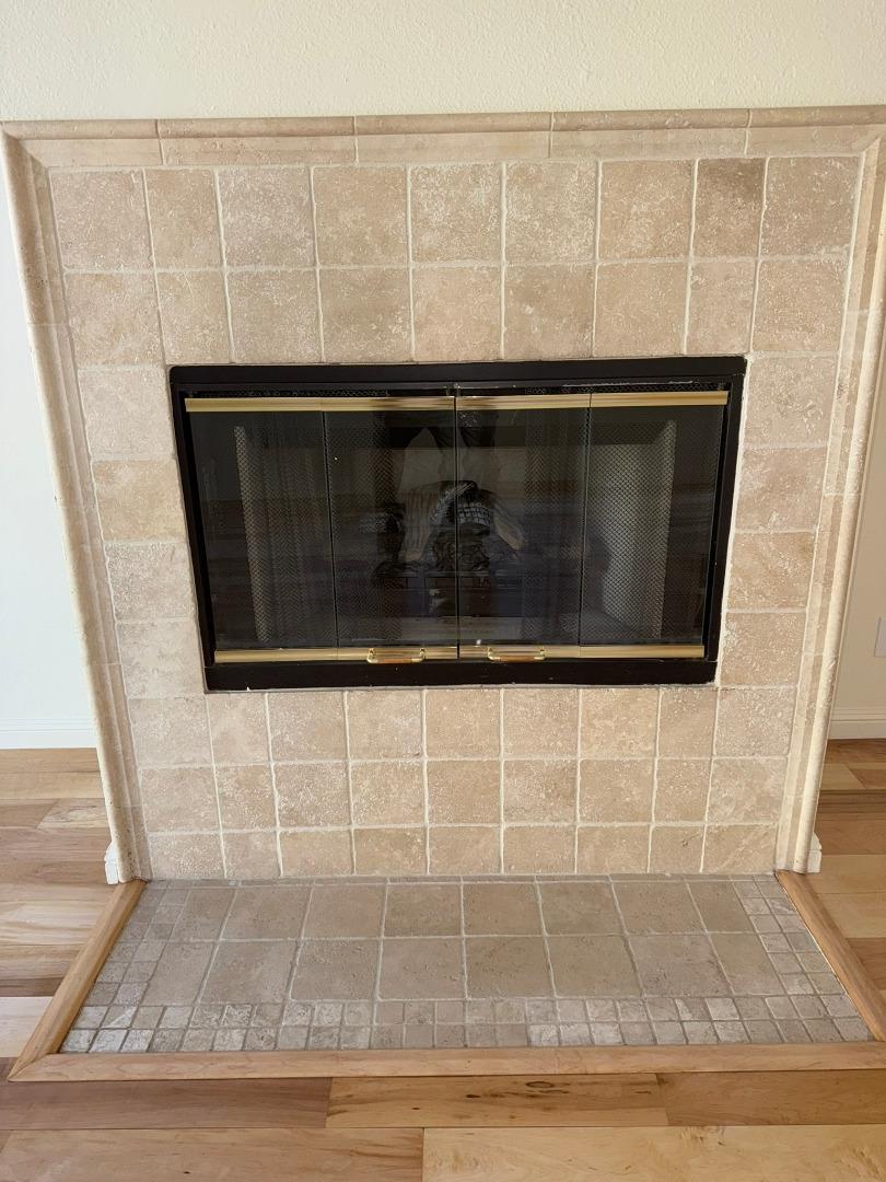 Detail Gallery Image 8 of 32 For 19371 Acclaim Dr, Salinas,  CA 93908 - 3 Beds | 2 Baths