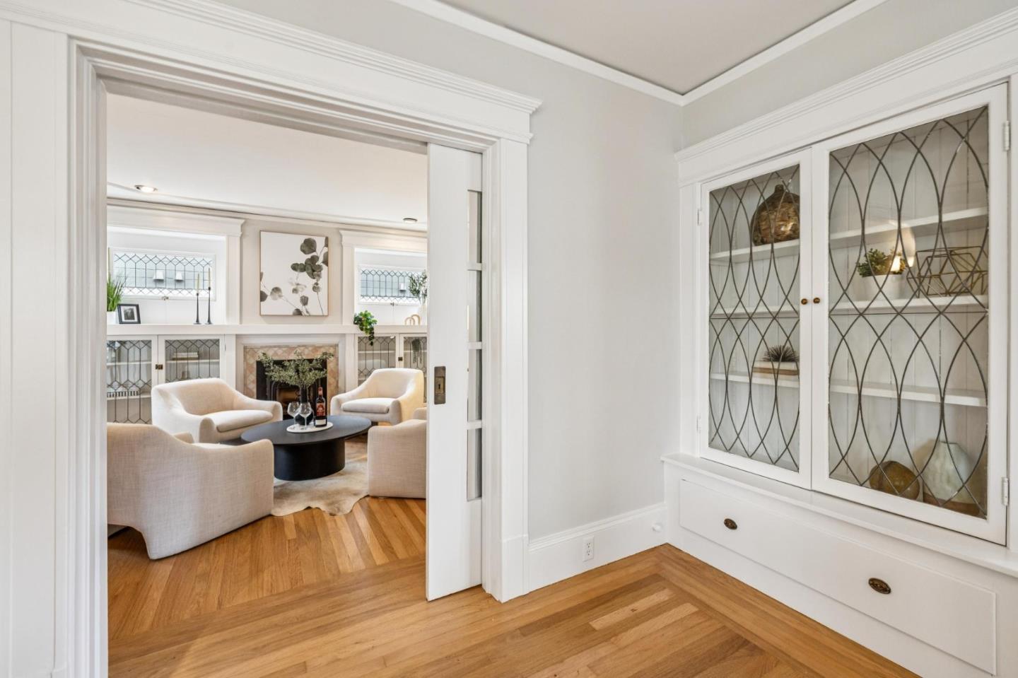 Detail Gallery Image 15 of 90 For 712 Crossway Rd, Burlingame,  CA 94010 - 3 Beds | 3 Baths