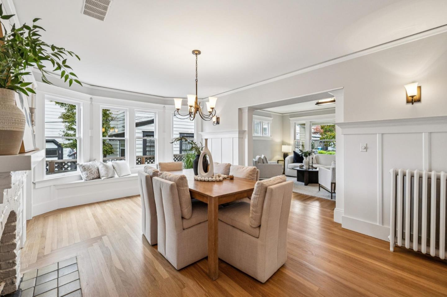 Detail Gallery Image 28 of 90 For 712 Crossway Rd, Burlingame,  CA 94010 - 3 Beds | 3 Baths