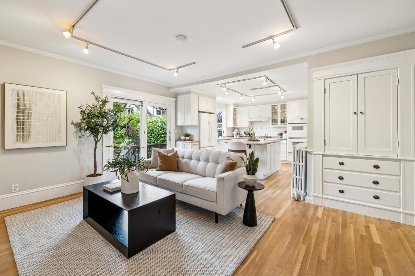 Detail Gallery Image 41 of 90 For 712 Crossway Rd, Burlingame,  CA 94010 - 3 Beds | 3 Baths