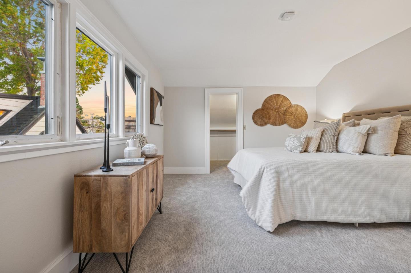 Detail Gallery Image 59 of 90 For 712 Crossway Rd, Burlingame,  CA 94010 - 3 Beds | 3 Baths