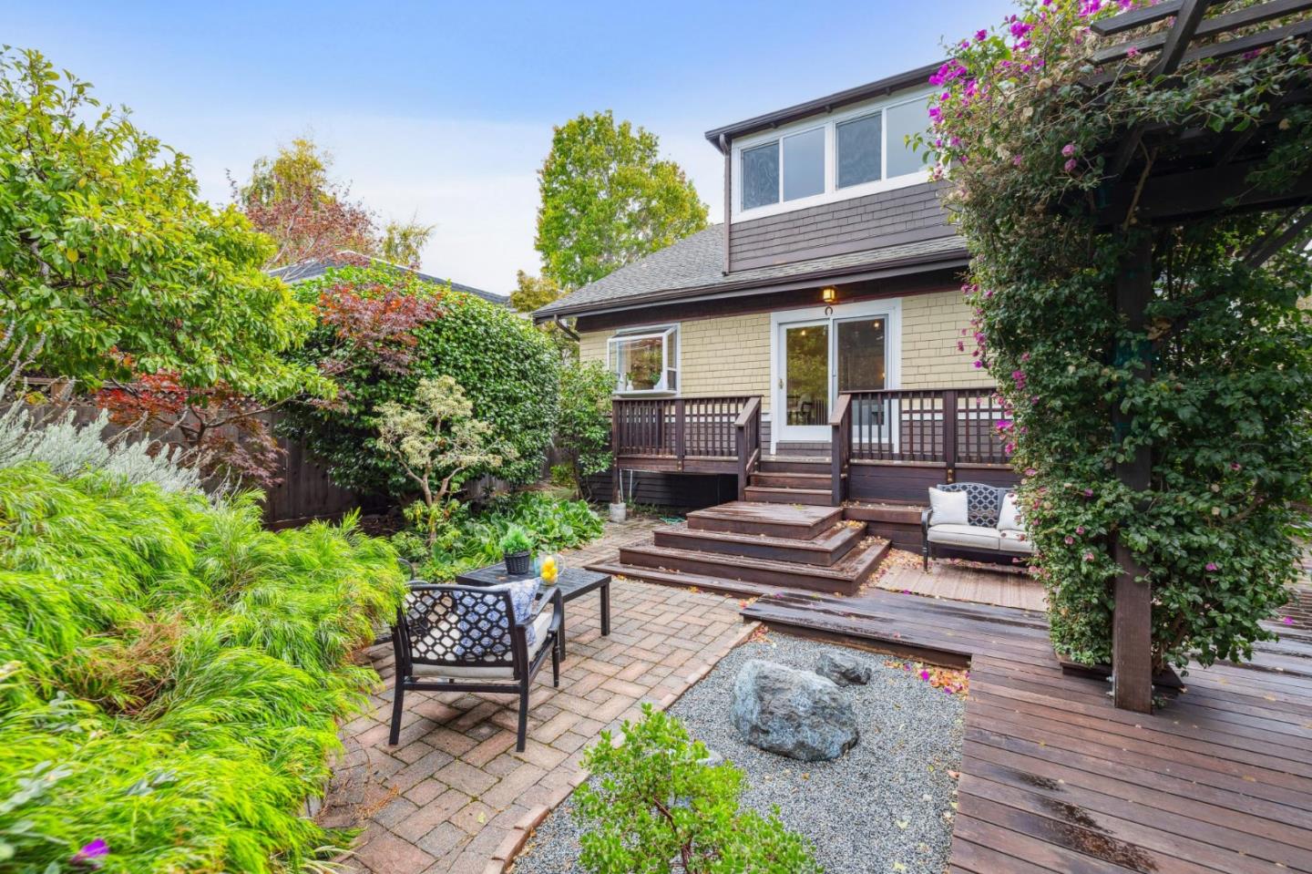 Detail Gallery Image 85 of 90 For 712 Crossway Rd, Burlingame,  CA 94010 - 3 Beds | 3 Baths