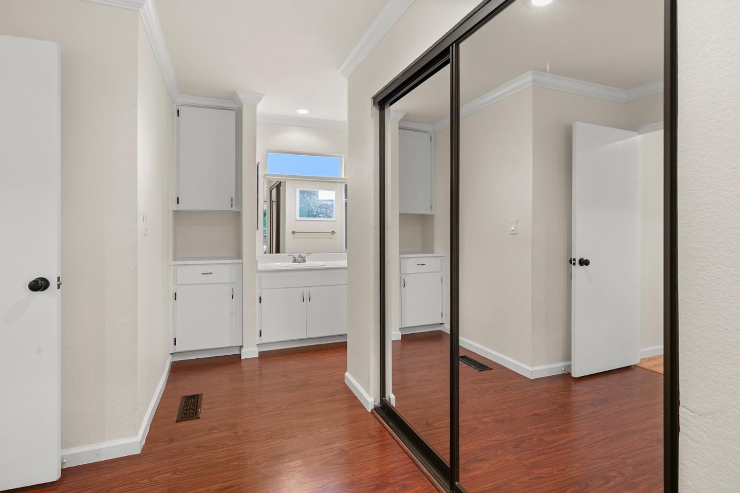 Detail Gallery Image 20 of 37 For 4861 Rahway Dr, San Jose,  CA 95111 - 3 Beds | 2/1 Baths