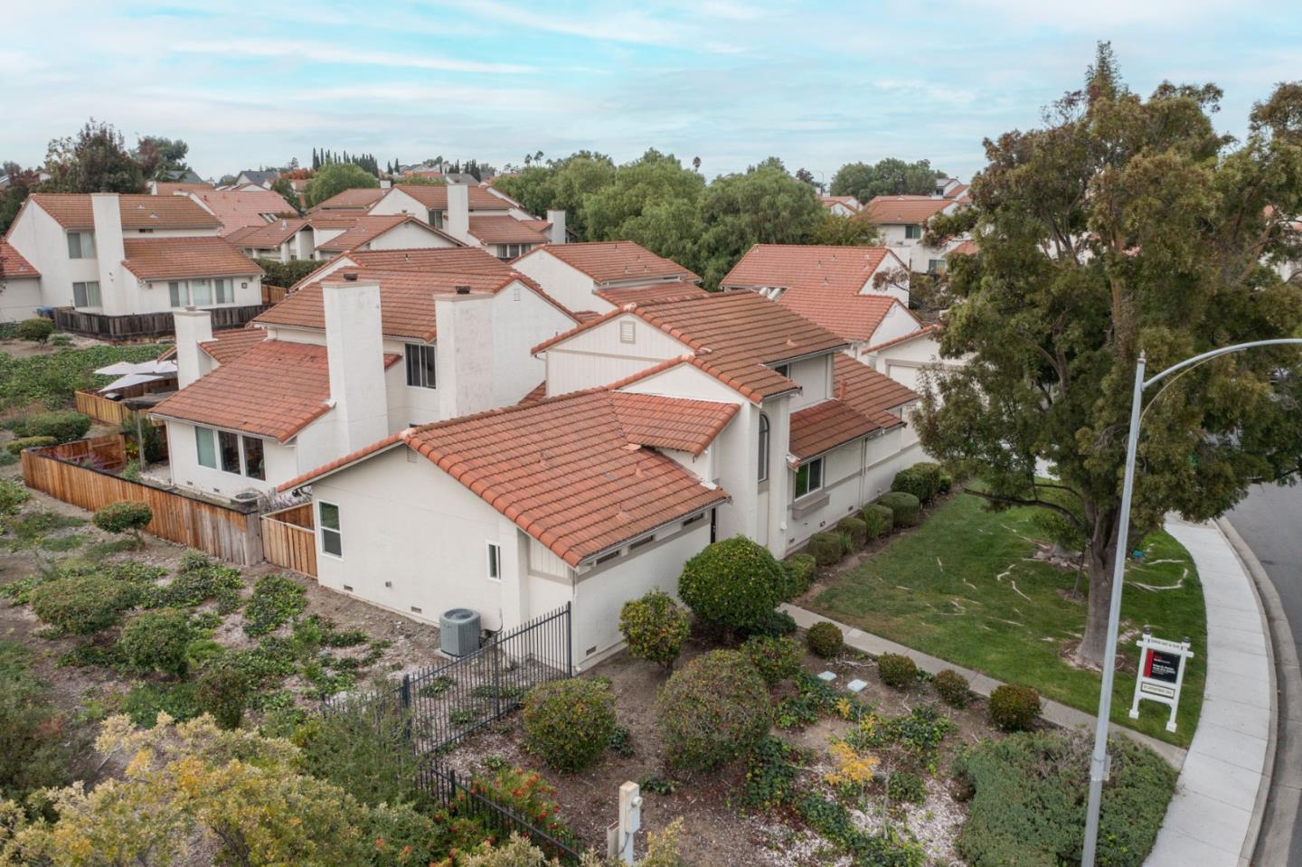 Detail Gallery Image 32 of 37 For 4861 Rahway Dr, San Jose,  CA 95111 - 3 Beds | 2/1 Baths