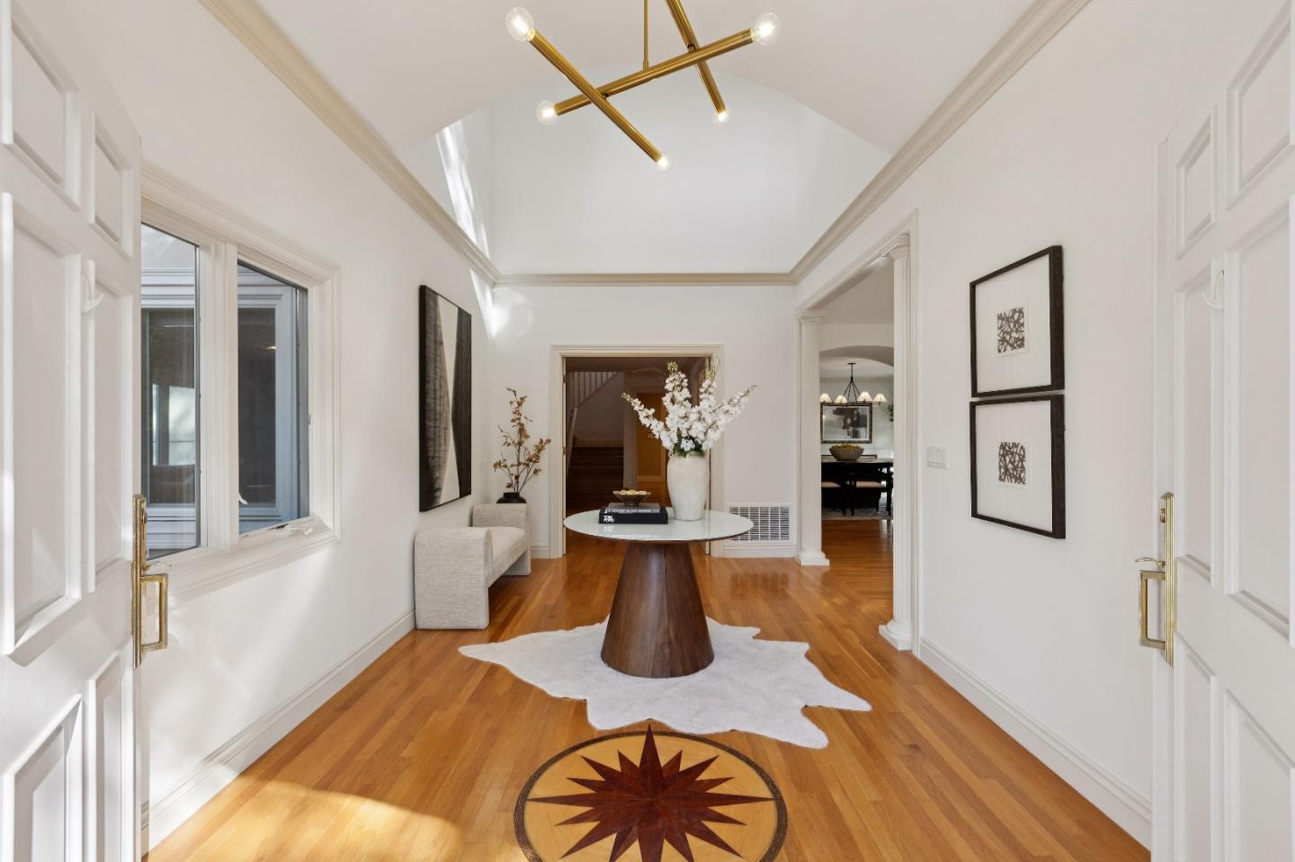 Detail Gallery Image 7 of 43 For 300 Glendale Rd, Hillsborough,  CA 94010 - 5 Beds | 4/1 Baths