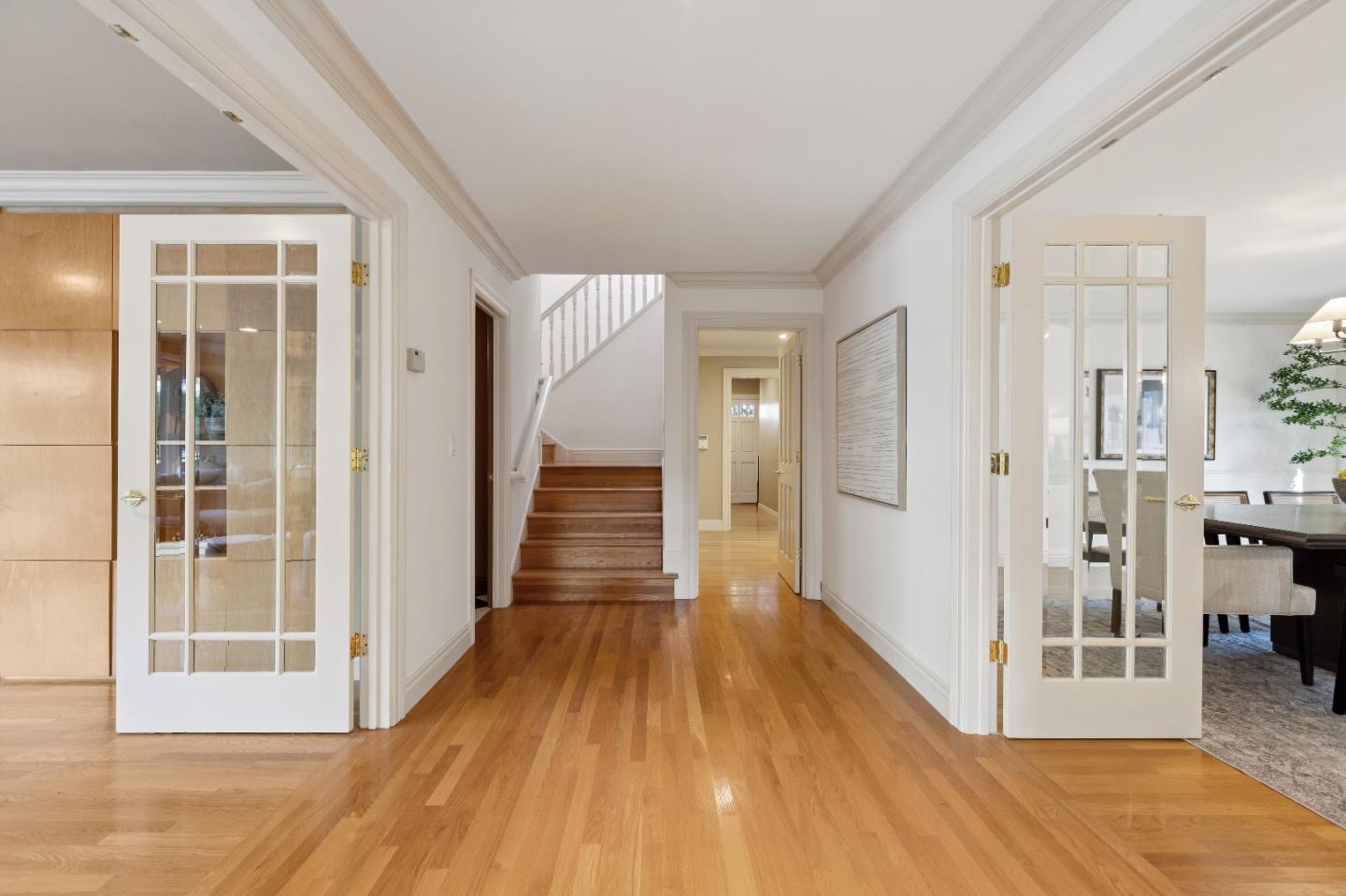 Detail Gallery Image 9 of 43 For 300 Glendale Rd, Hillsborough,  CA 94010 - 5 Beds | 4/1 Baths