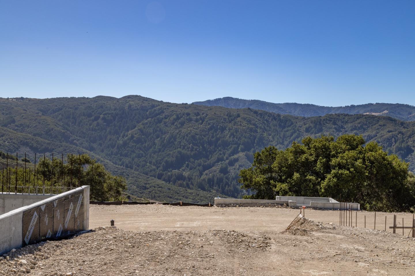 Detail Gallery Image 5 of 32 For 82 Chamisal Pass, Carmel,  CA 93923 - – Beds | – Baths