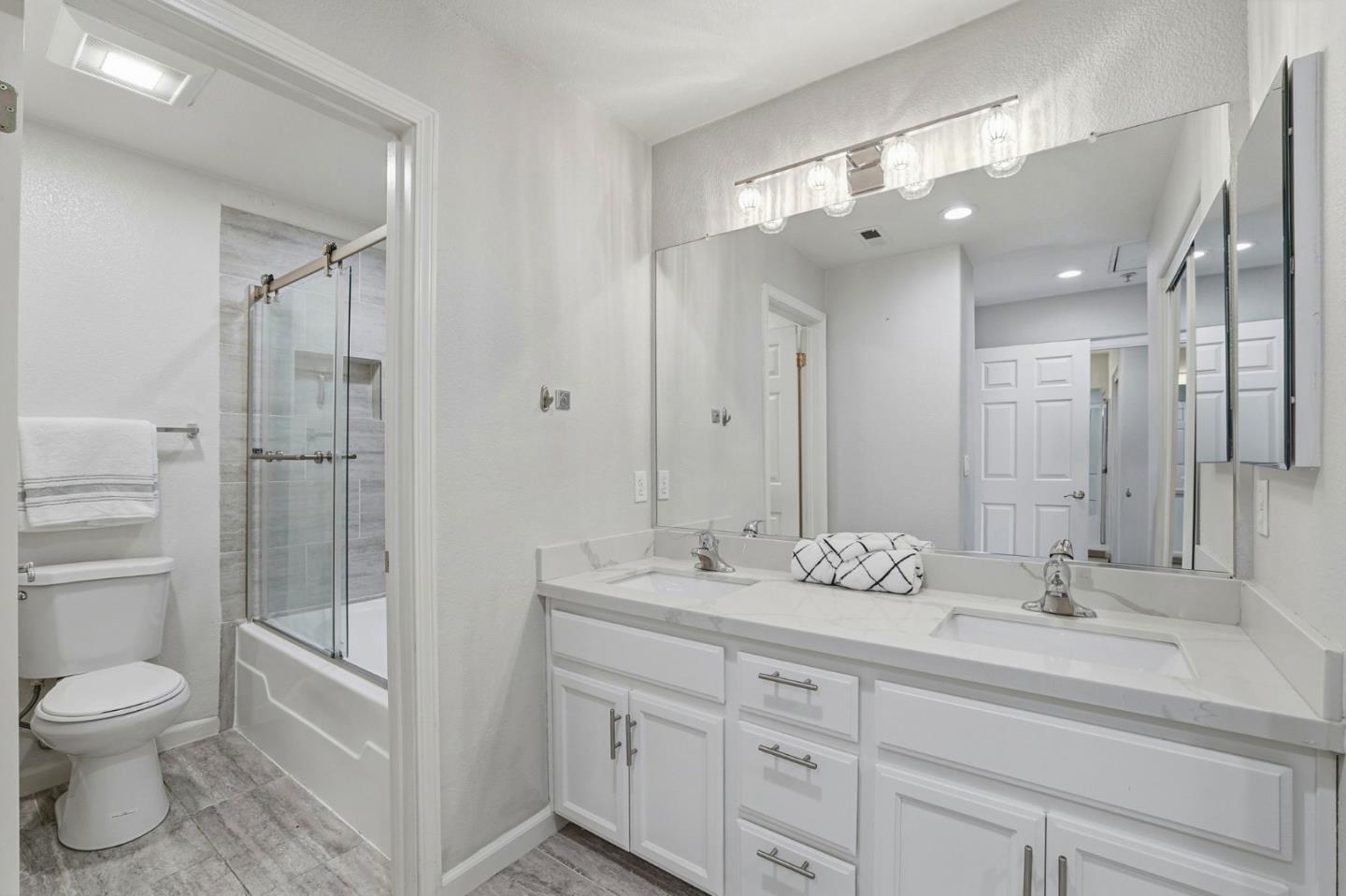 Detail Gallery Image 28 of 42 For 473 Tower Hill Ave, San Jose,  CA 95136 - 2 Beds | 2/1 Baths