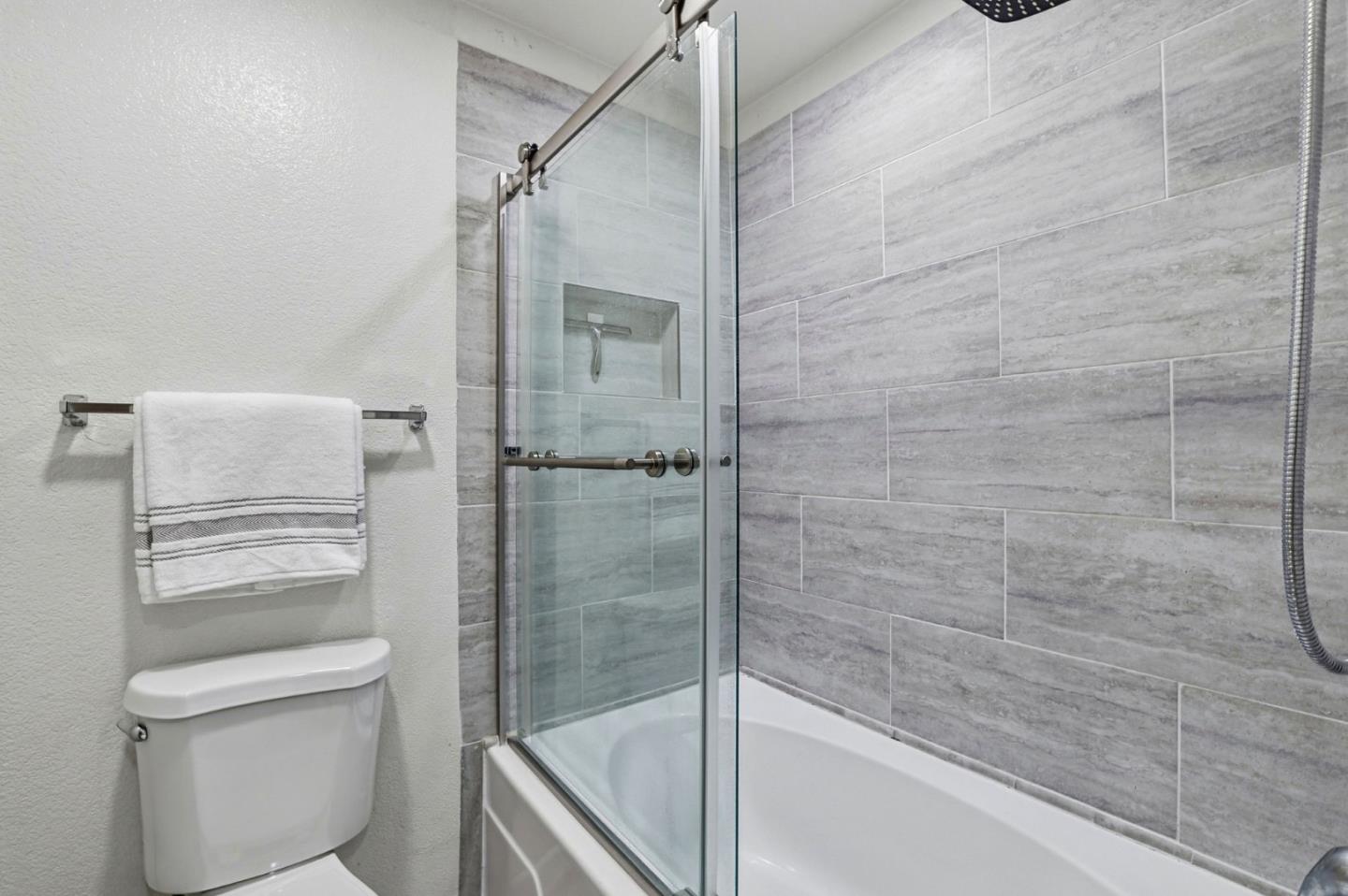 Detail Gallery Image 29 of 42 For 473 Tower Hill Ave, San Jose,  CA 95136 - 2 Beds | 2/1 Baths