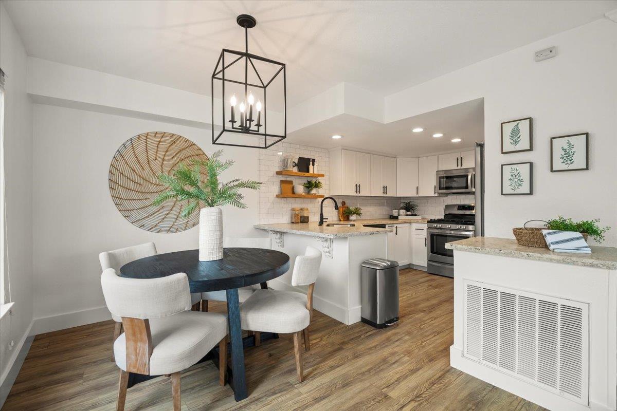 Detail Gallery Image 5 of 35 For 16761 San Luis Way, Morgan Hill,  CA 95037 - 3 Beds | 2/1 Baths