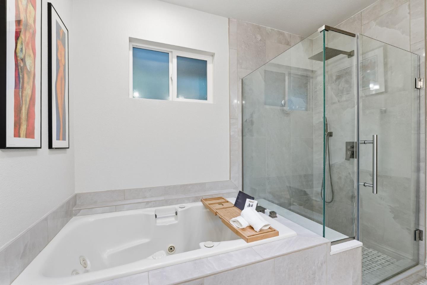 Detail Gallery Image 6 of 23 For Greer Rd, Palo Alto,  CA 94303 - 4 Beds | 2 Baths