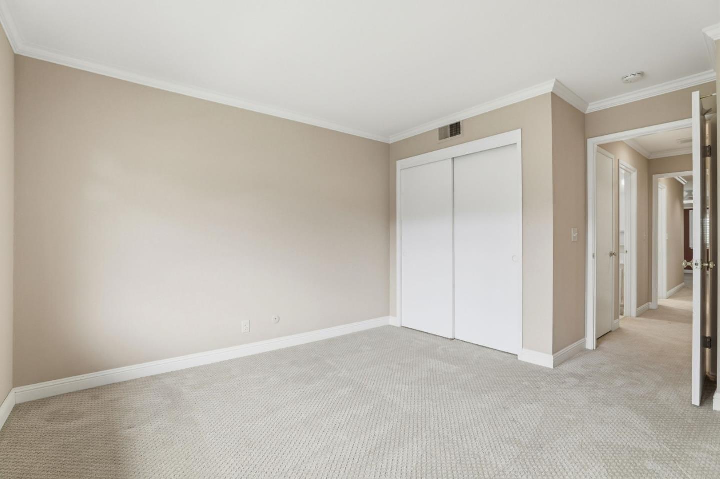 Detail Gallery Image 16 of 33 For 5065 Cribari Bluffs, San Jose,  CA 95135 - 2 Beds | 2 Baths