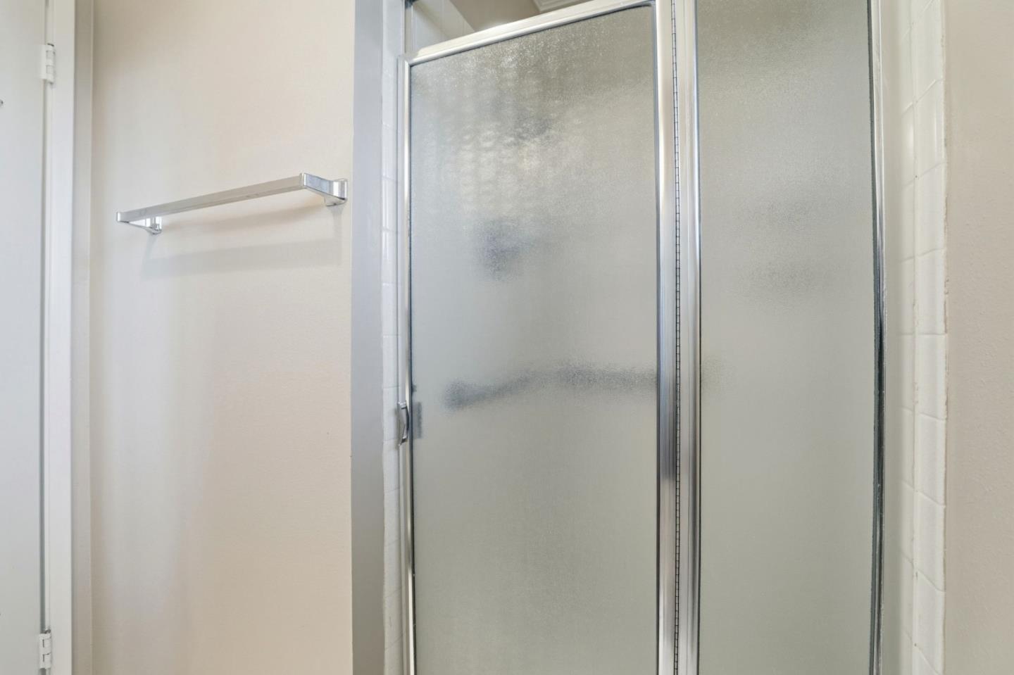 Detail Gallery Image 18 of 33 For 5065 Cribari Bluffs, San Jose,  CA 95135 - 2 Beds | 2 Baths