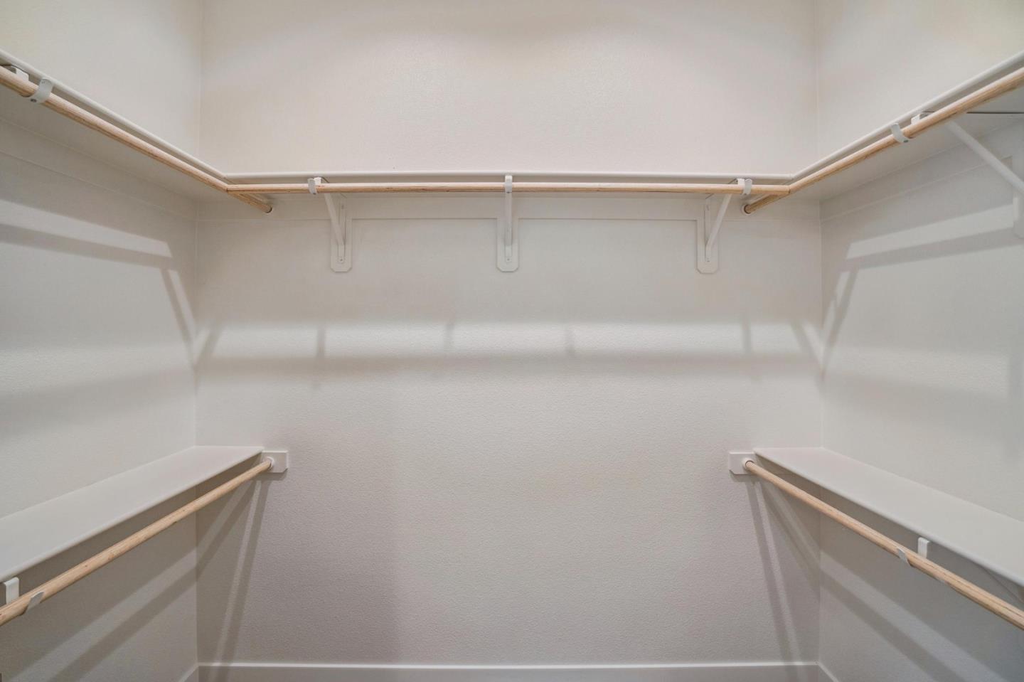 Detail Gallery Image 22 of 32 For 3068 El Capitan Dr, Marina,  CA 93933 - 3 Beds | 2 Baths