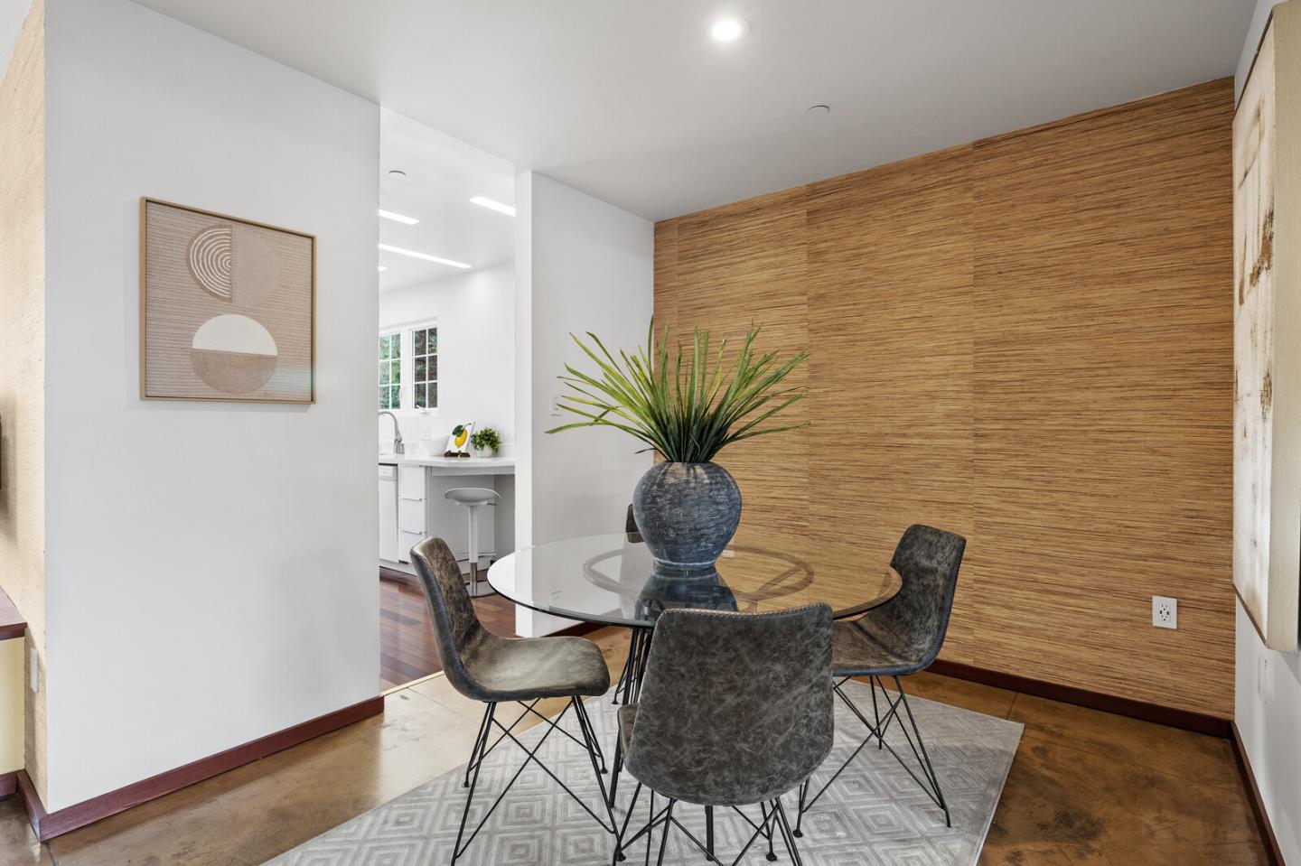 Detail Gallery Image 11 of 52 For 1111 Hawthorne Dr, San Mateo,  CA 94402 - 3 Beds | 2 Baths