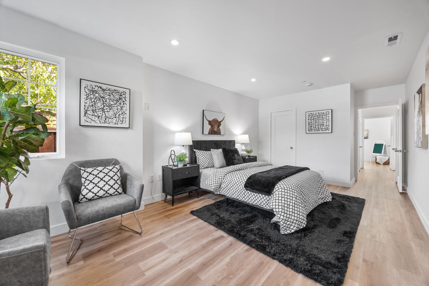 Detail Gallery Image 21 of 52 For 1111 Hawthorne Dr, San Mateo,  CA 94402 - 3 Beds | 2 Baths