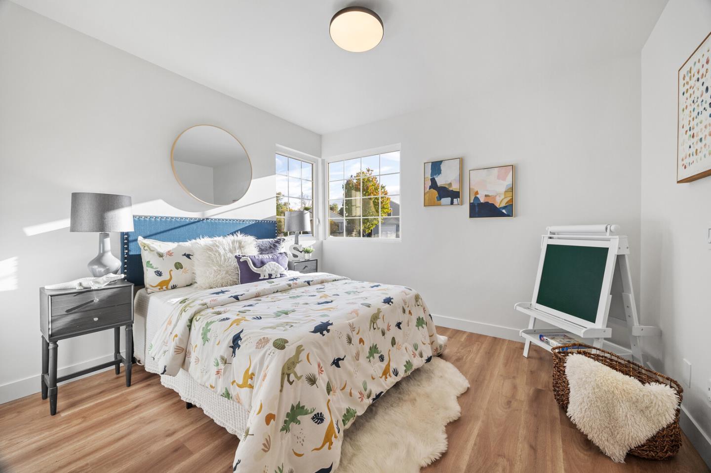 Detail Gallery Image 23 of 52 For 1111 Hawthorne Dr, San Mateo,  CA 94402 - 3 Beds | 2 Baths