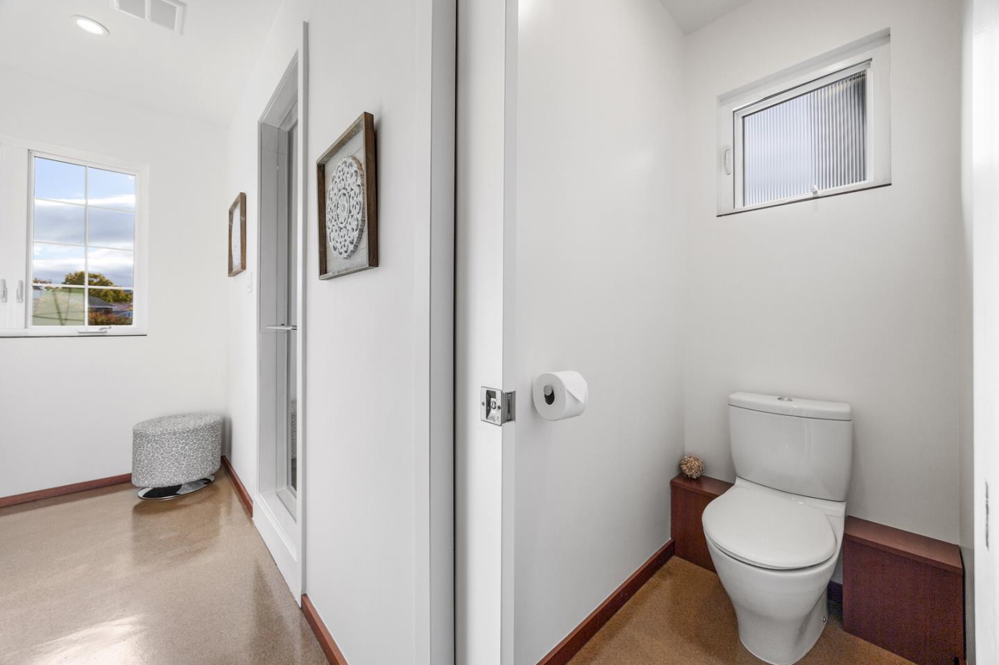 Detail Gallery Image 28 of 52 For 1111 Hawthorne Dr, San Mateo,  CA 94402 - 3 Beds | 2 Baths