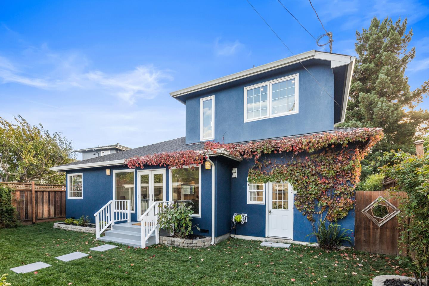 Detail Gallery Image 35 of 52 For 1111 Hawthorne Dr, San Mateo,  CA 94402 - 3 Beds | 2 Baths