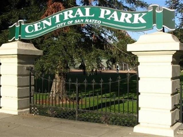 Detail Gallery Image 51 of 52 For 1111 Hawthorne Dr, San Mateo,  CA 94402 - 3 Beds | 2 Baths